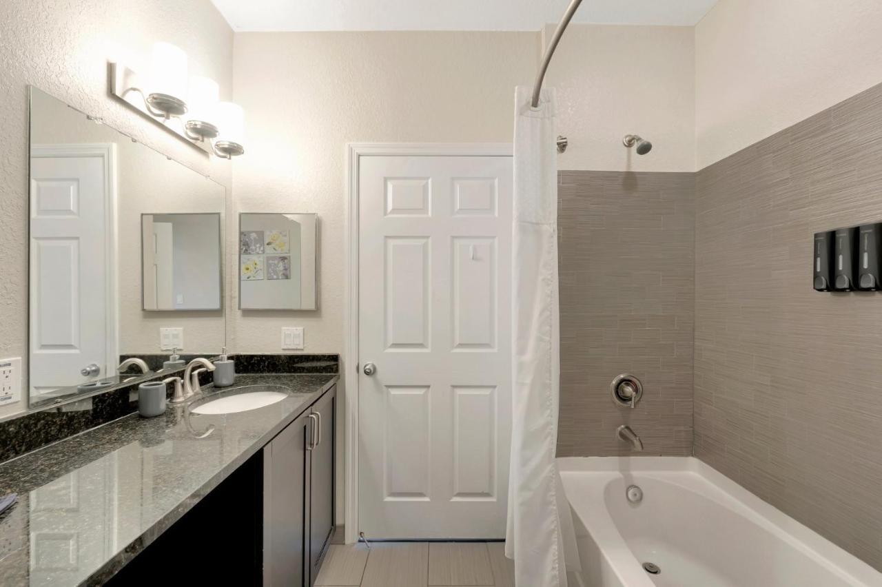 Tropical 3Br Suite-2 Resort Style Pools-5 Mil To Bay-Gym-Close To Beach Tampa Exterior photo