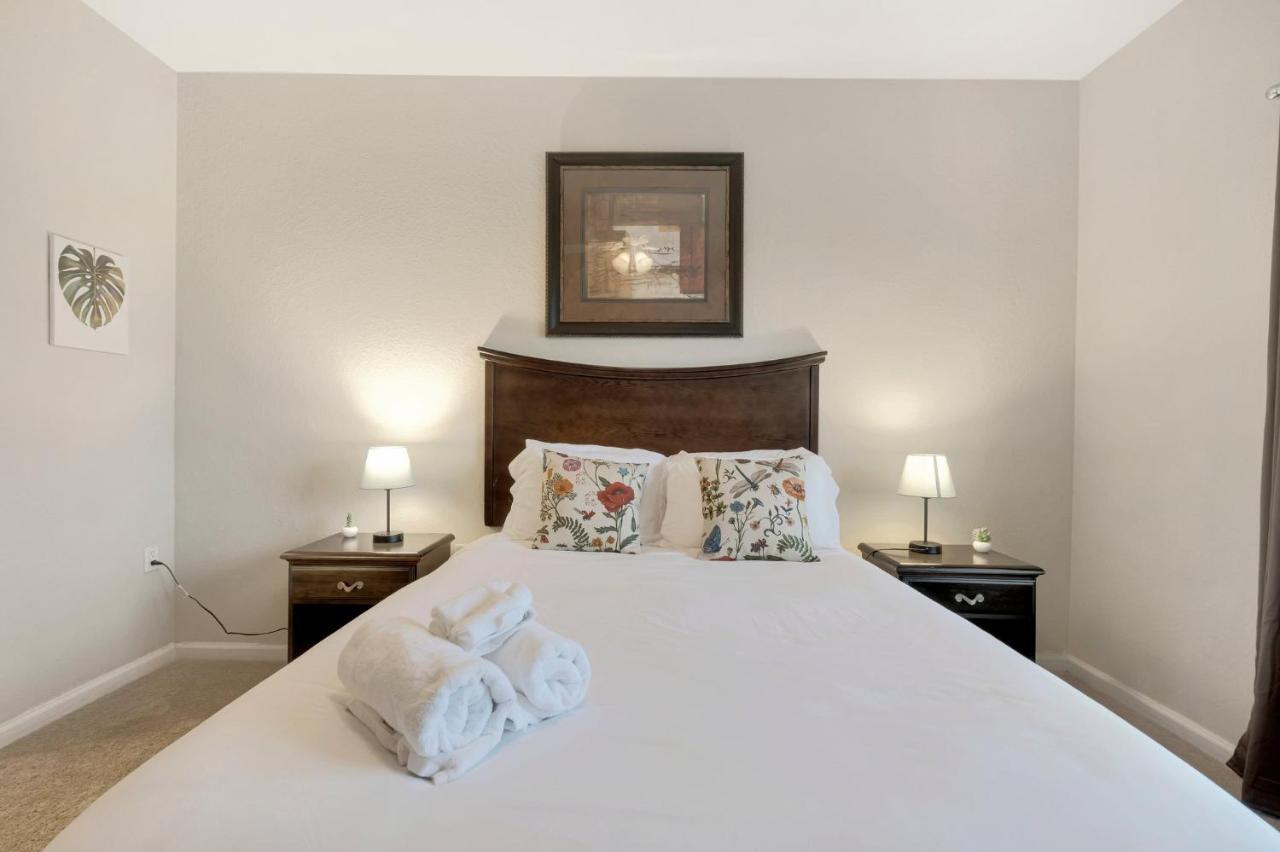 Tropical 3Br Suite-2 Resort Style Pools-5 Mil To Bay-Gym-Close To Beach Tampa Exterior photo