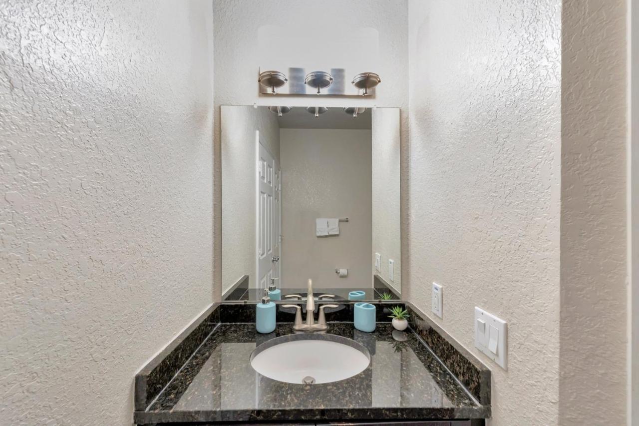 Tropical 3Br Suite-2 Resort Style Pools-5 Mil To Bay-Gym-Close To Beach Tampa Exterior photo